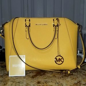 Michael kors purse